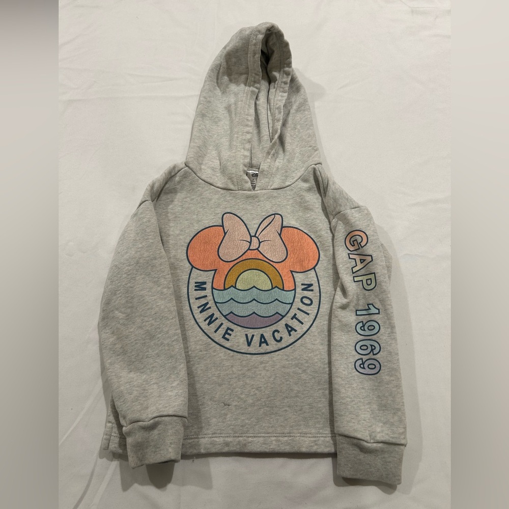 Disney kids sweater